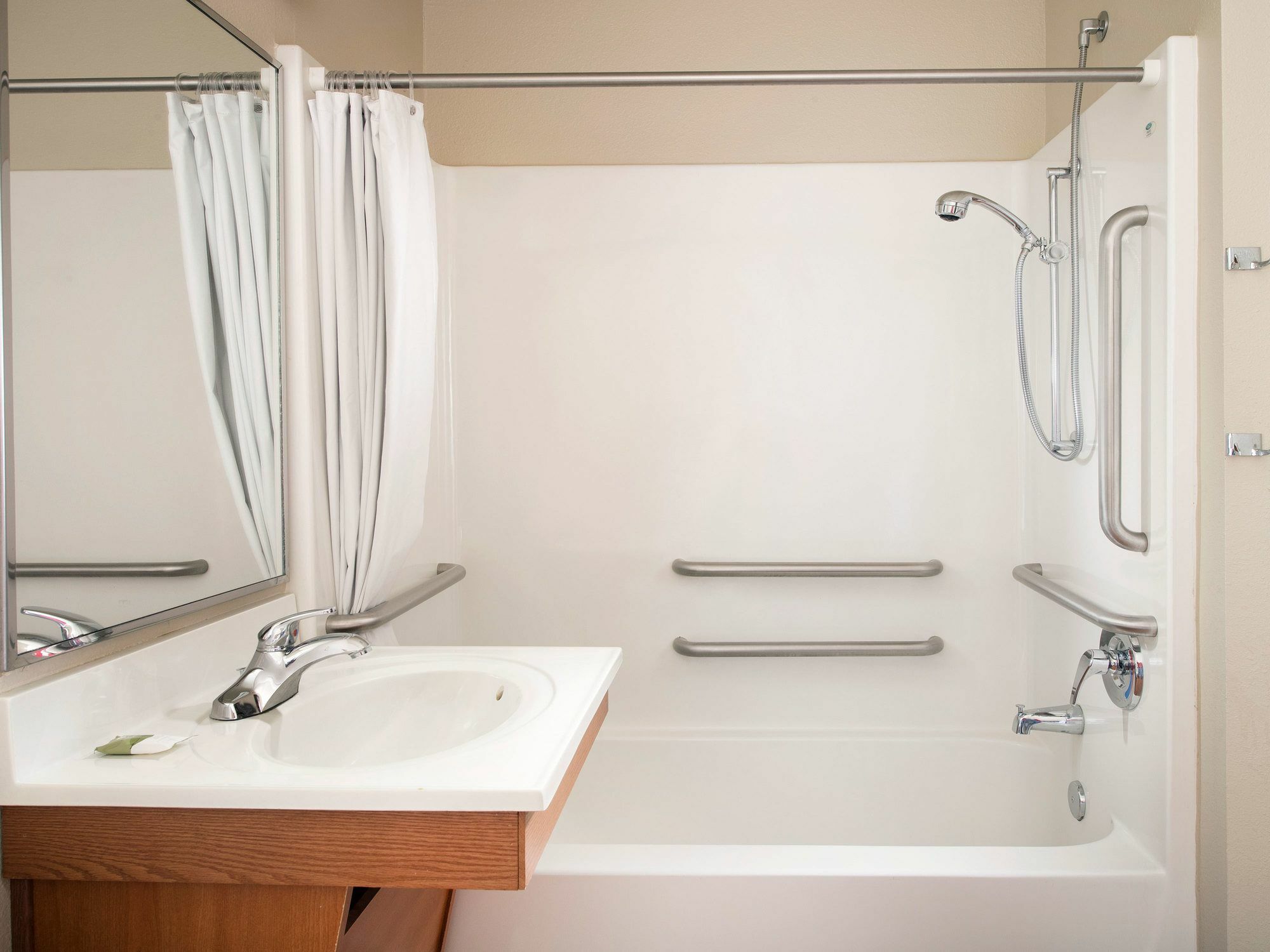 Extended Stay America Select Suites - Cleveland - Airport Fairview Park Екстериор снимка